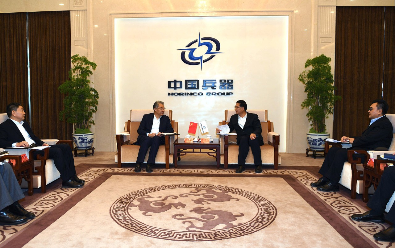 会见.jpg